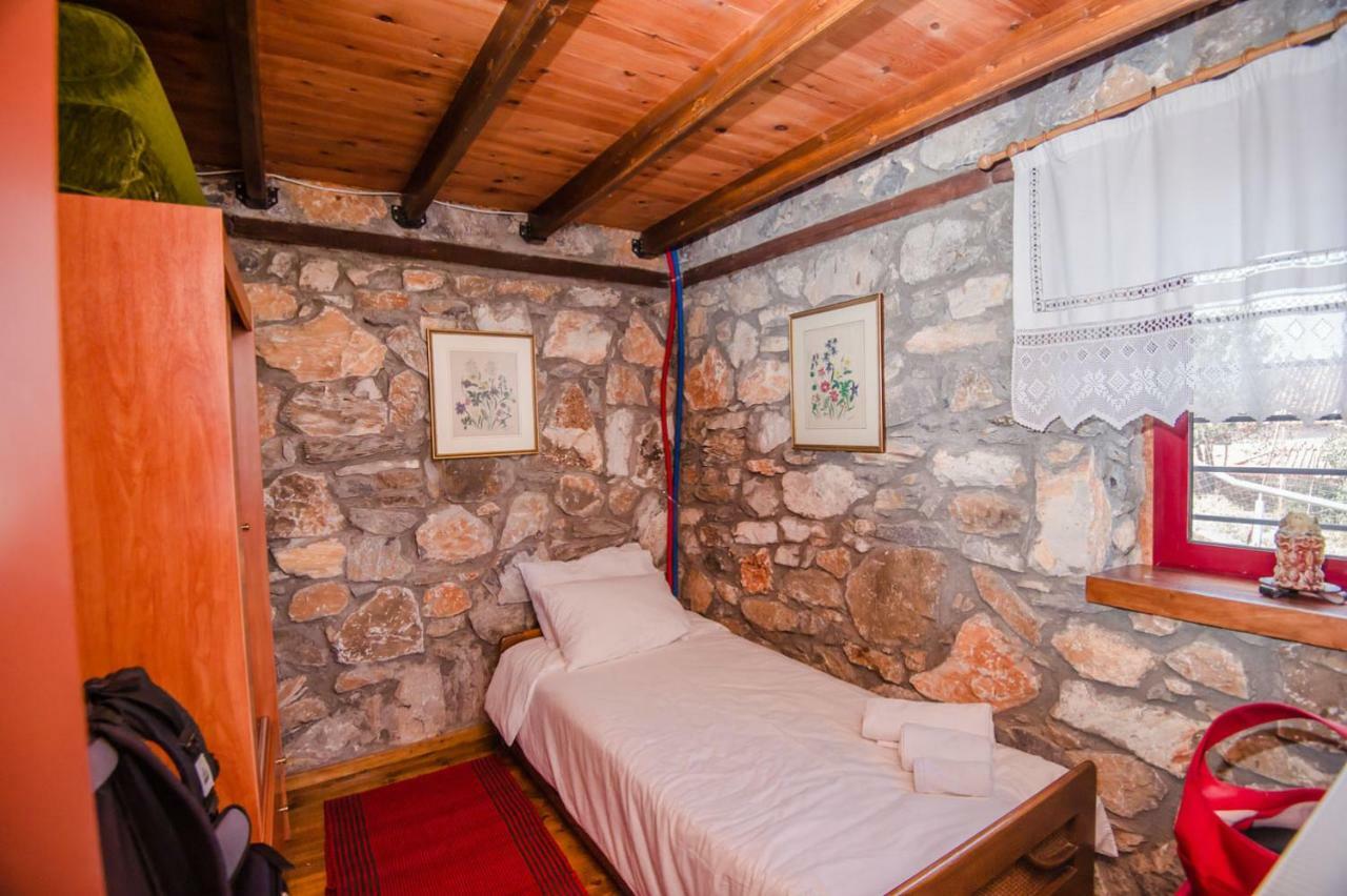 Stonehouse 2 Bedroom Chalet On Olympus Amazing View Petra  Exterior foto